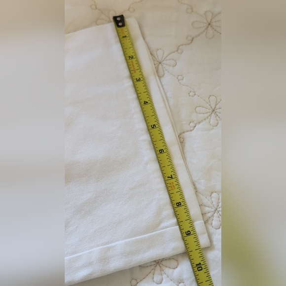 St. John Collection Women's Straight High-rise White Jeans Size 6 - Picture 12 of 14